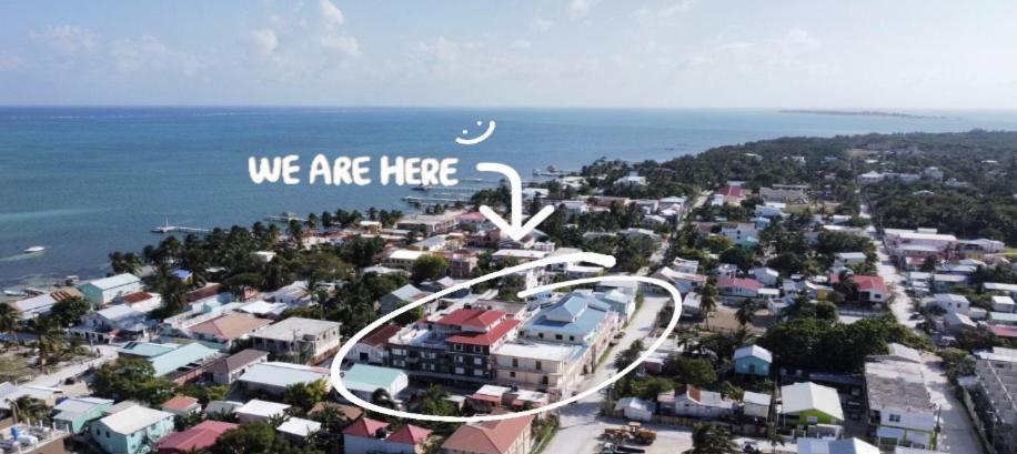 China Town Hotel Caye Caulker Eksteriør billede